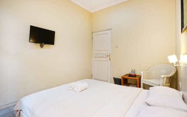 Rose Chamber Bed & Breakfast