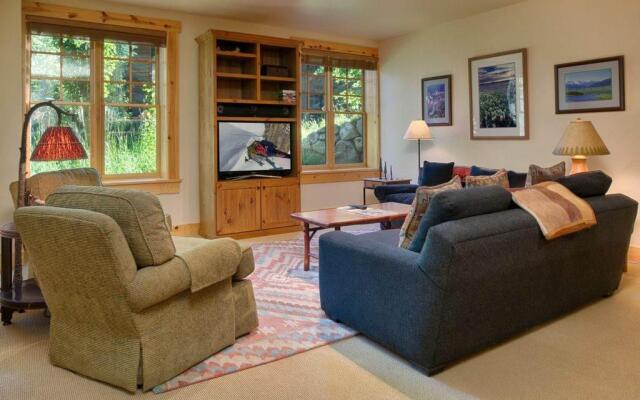 Granite Ridge Homestead