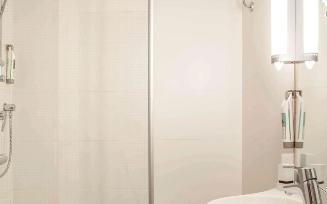 ibis Barcelona Cornella