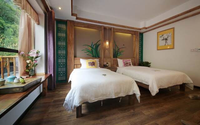 Zhangjiajie One City One Inn