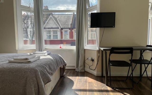 Amazing Studio Room in Walthamstoww