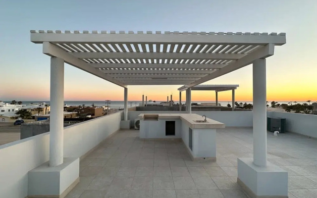 Modern Home in The Exclusivity of Las Conchas