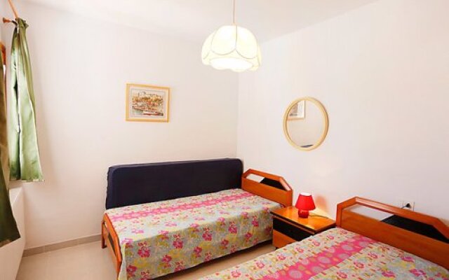 Urb Lloma Bella Nr 28