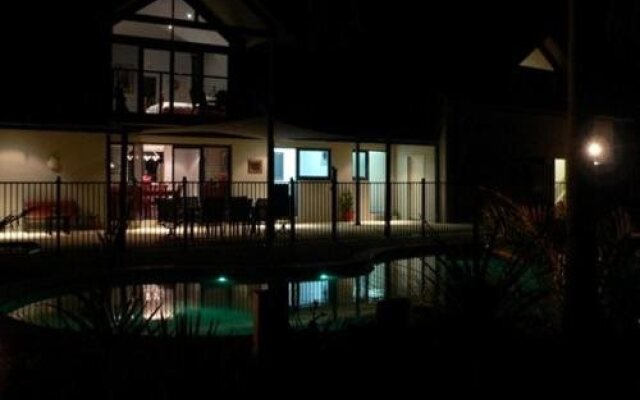 Salamander Bay Bed and Breakfast