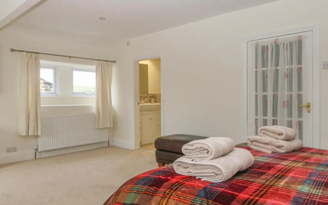 Park Road Apartment