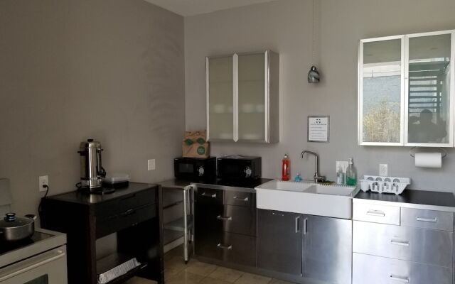 Time Zone Hostel Hollywood