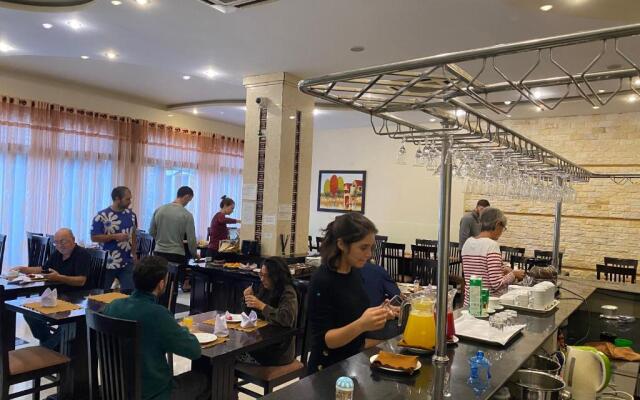 Than Thien Friendly Hotel