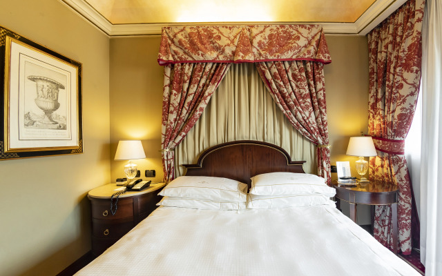 River Château Hotel