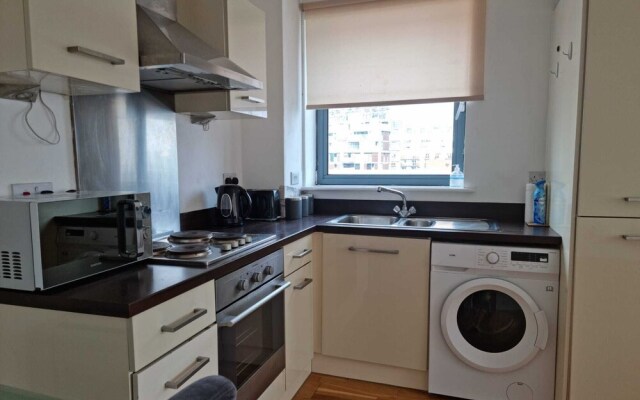 Beautiful 2-bed Apartment in Manchester Centre