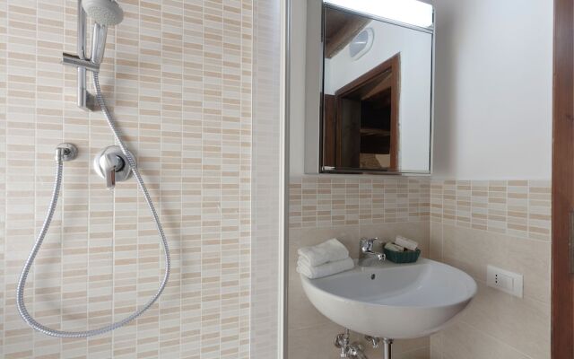 Home Sharing - Oltrarno