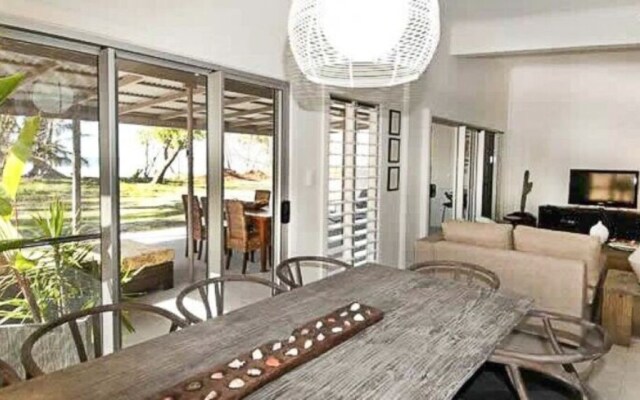 Mission Belle - Stunning Beachfront House