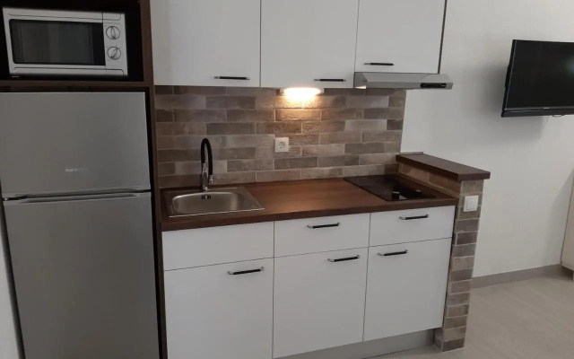 Bella Apartments