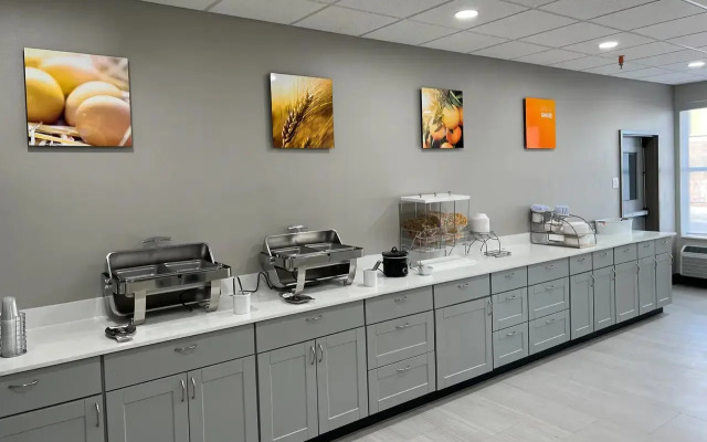 Comfort Inn & Suites