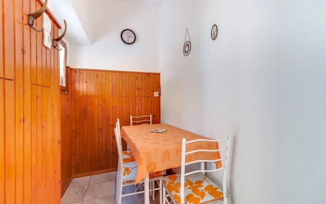 Apartments Ivna
