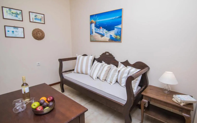 Niriides Hotel & Apartments
