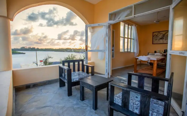 AHG Lion Beach Resort