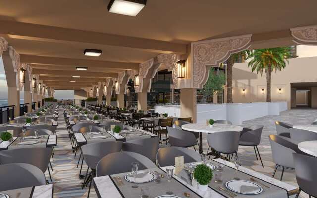 Seven Seas Palmeras Bay