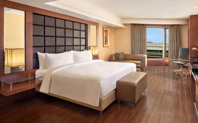 Radisson Blu Plaza Delhi Airport