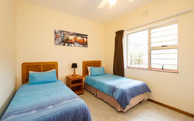 Doonside Holiday Apartments