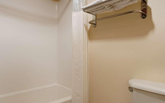 Best Western Plus Huntersville Inn & Suites Near Lake Norman