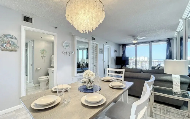Oceania Beach Club 409