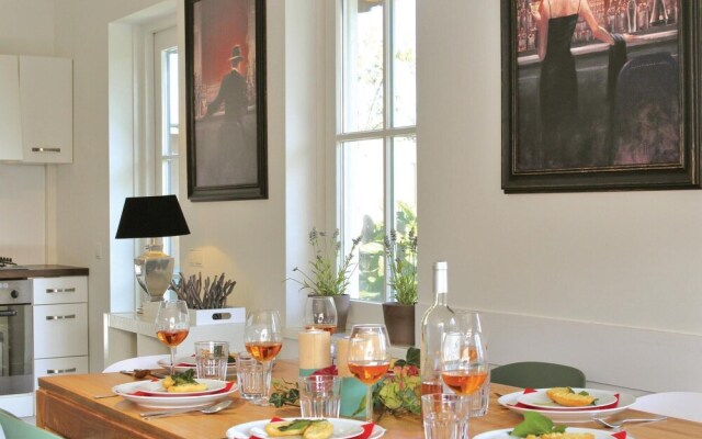 Stunning Home in Breukelen With 3 Bedrooms and Wifi
