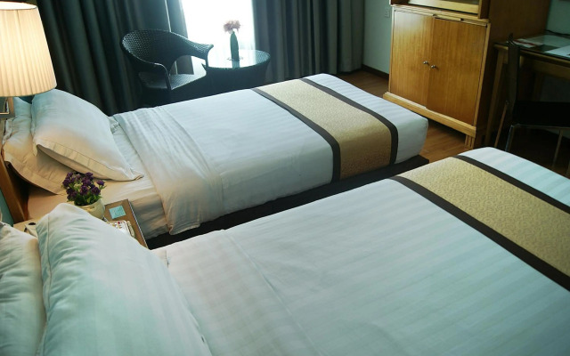 Tang Dynasty Bay Hotel Sepanggar
