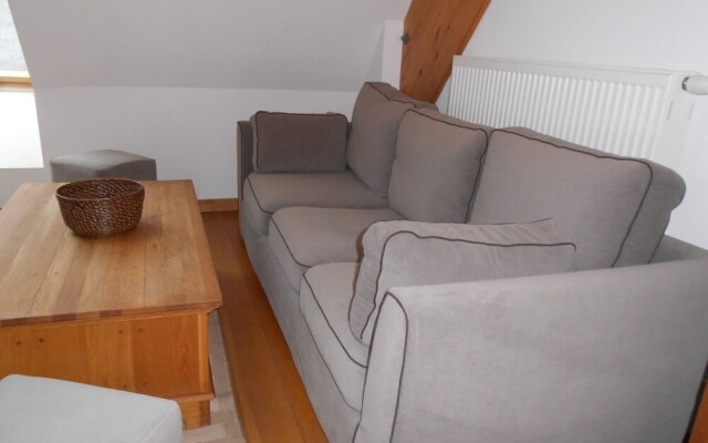 Comfortable Holiday Home near Forest in Macon