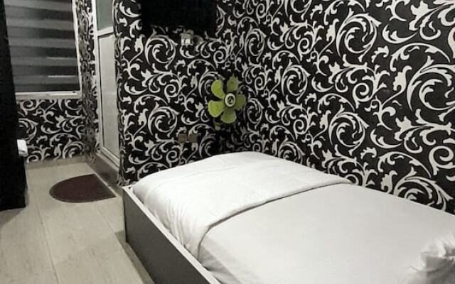 Chukzie Suites & Apartments