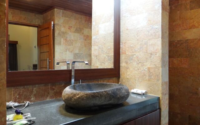 Artati Lombok Bungalows & Restaurant