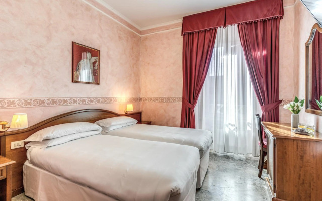 Hotel Izán Cavanna