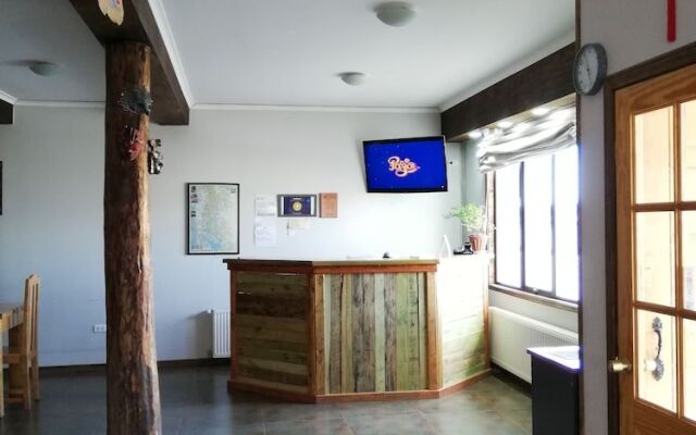 Hostal La Base