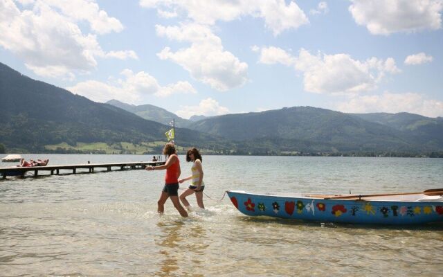 Berau Landhotel am See