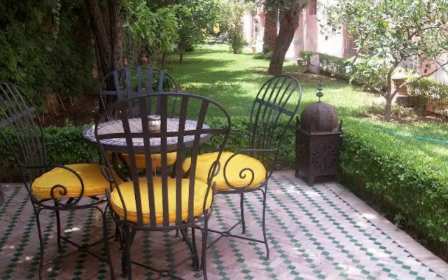Villa Guest