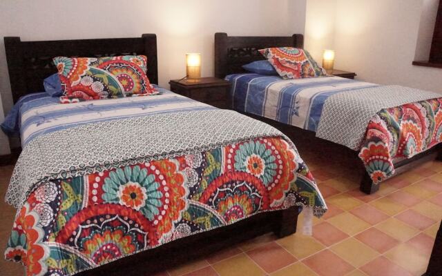 Hotel Boutique Casa Alegre Art Gallery