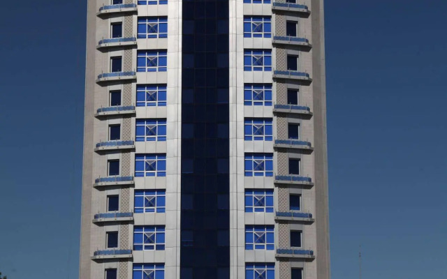 Roomi Suites Hotel
