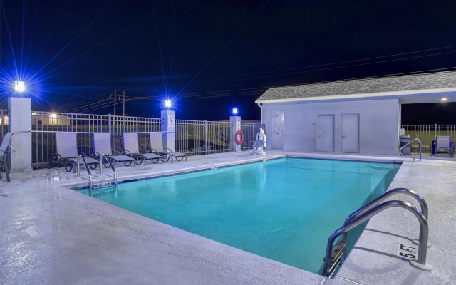 Best Western Opp Inn