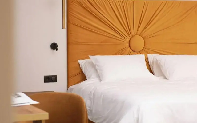 Hotel Pietryna