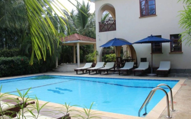 Niro Paradise House-Kusyombunguo Hotels