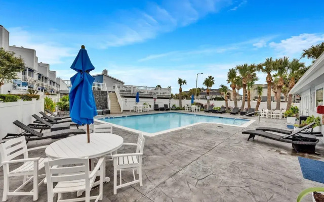 Cove View 1324
