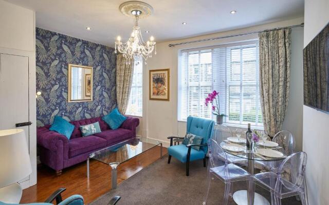 The Granville - Delightful 2-bed Victorian Apartment