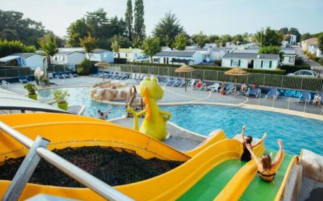 Camping les Dinosaures