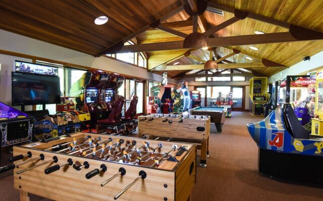 4025 Ski Trails