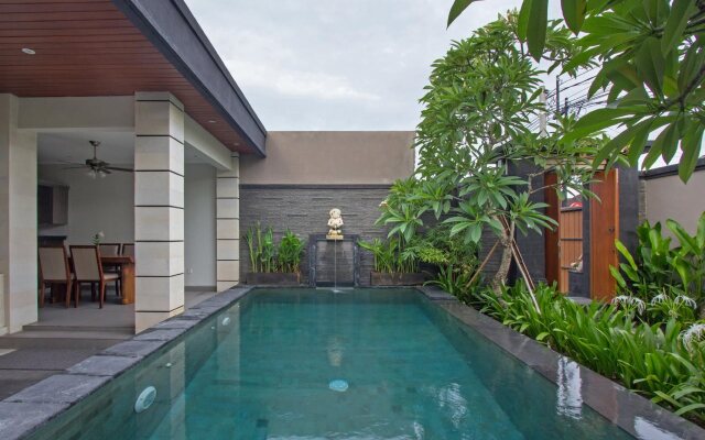 The Banyumas Suite Villa Legian