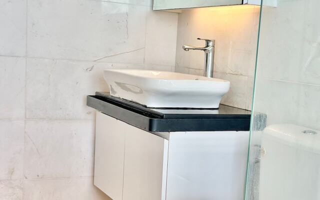 Silverscape Residence