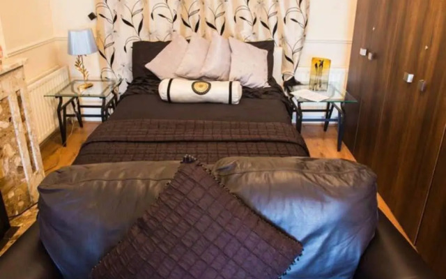 Leitrim Lodge Dublin
