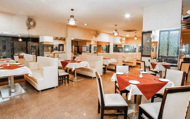 Oyo 35769 Hotel Rishabh