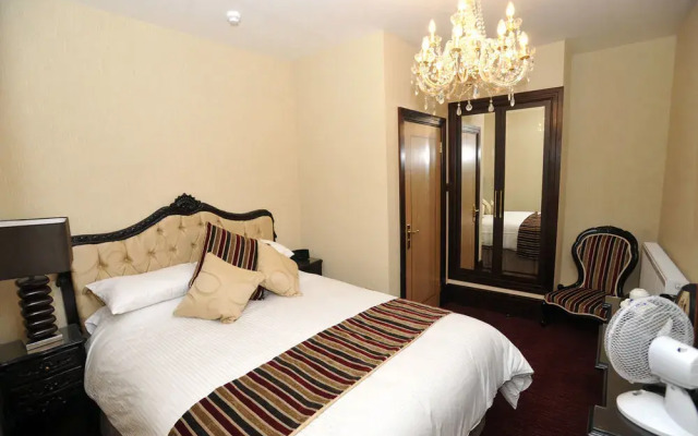 Lyons Nant Hall Hotel