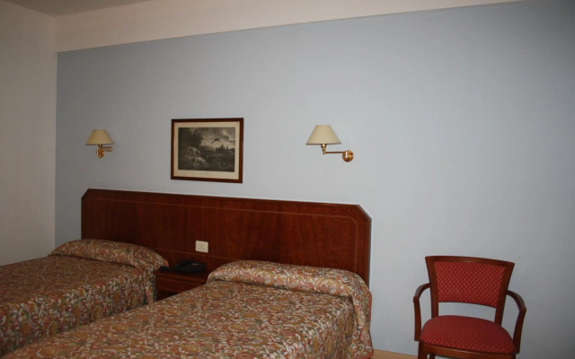 Hotel Unzaga Plaza