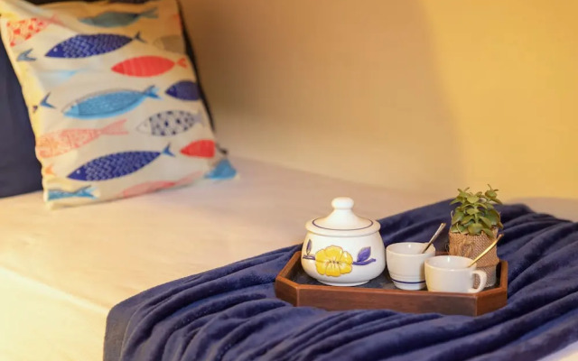 Sardinia Re - Shuluq 6